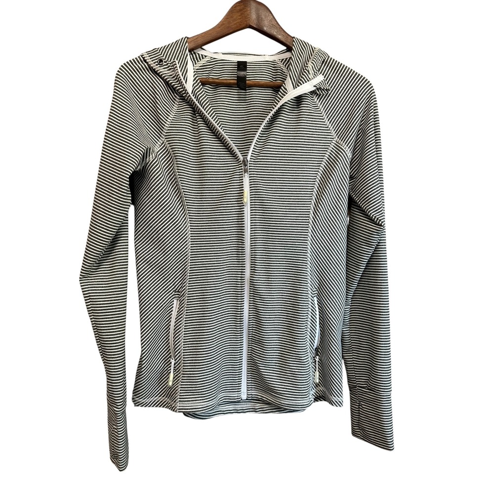 Striped Workout Full Zip Hoodie With Thumb Holes Athleisure Top